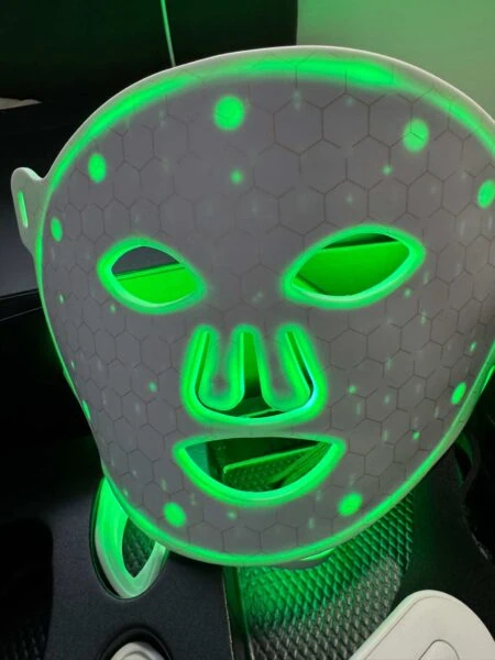 Silicone LED Mask + Vitamin ACE Product - Image 16